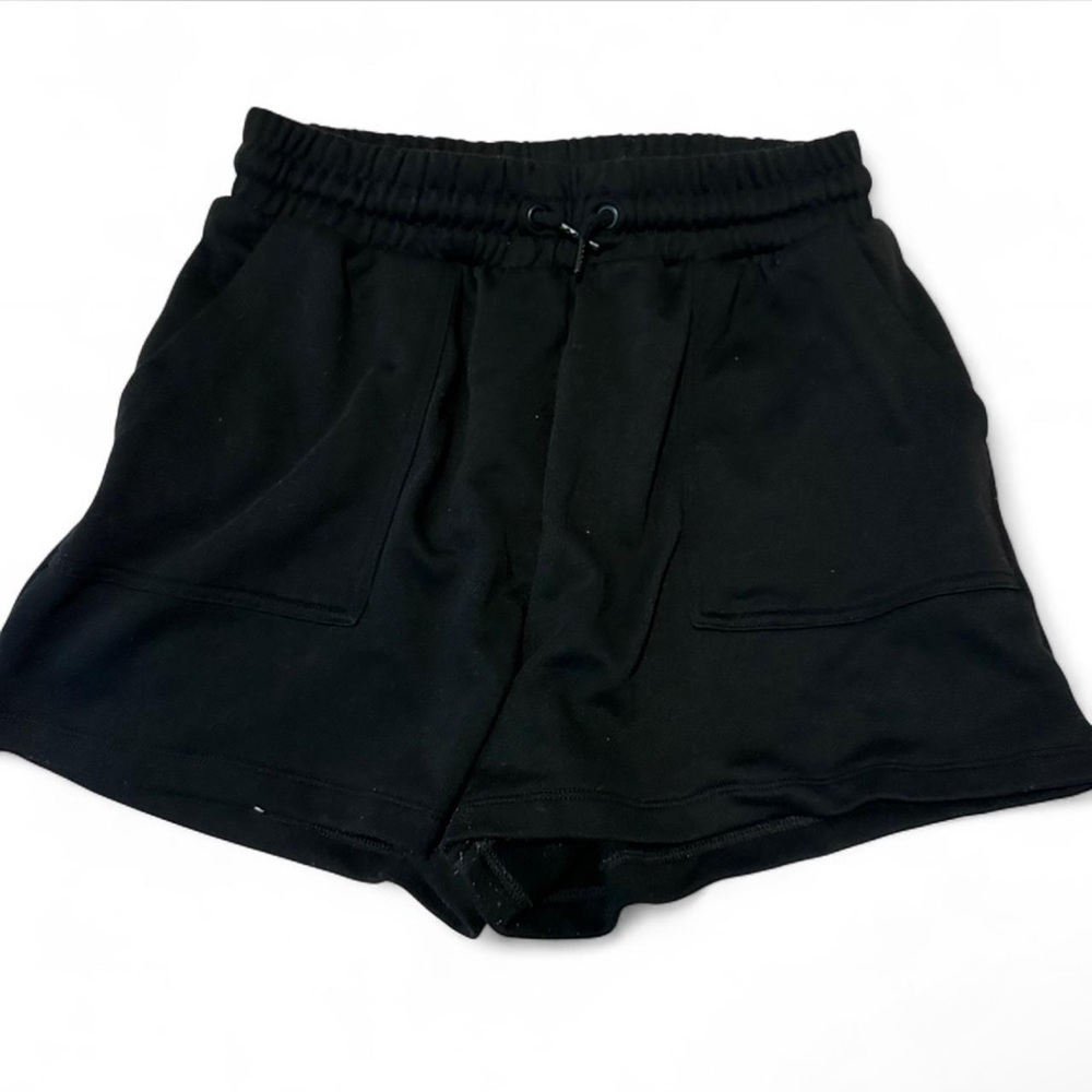Primark shorts size small